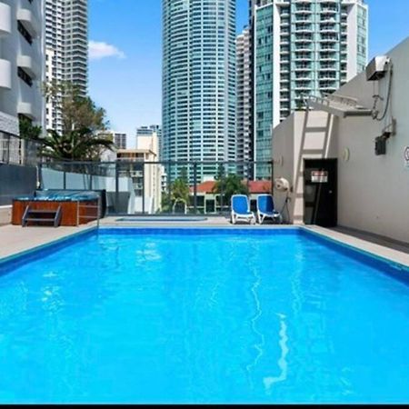 Апартаменти Fabulous Sea Views In The Heart Of Surfers Голд-Кост Екстер'єр фото